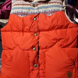 California Dream WHO.A.U Puffer vest